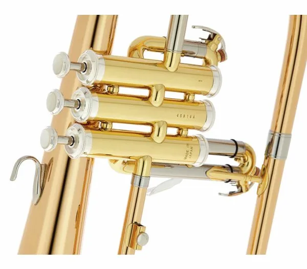 Yamaha YFH-631 G Flugelhorn detail 5