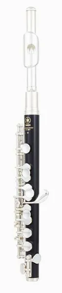 Yamaha YPC-32 Piccolo detail 2