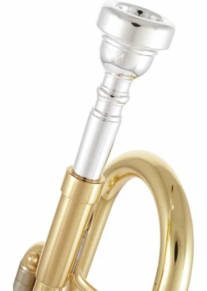 Yamaha YTR-8335R 04 Trumpet detail 3