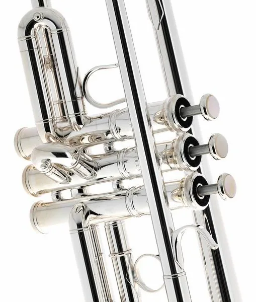 Yamaha YTR-8335S 04 Trumpet detail 5