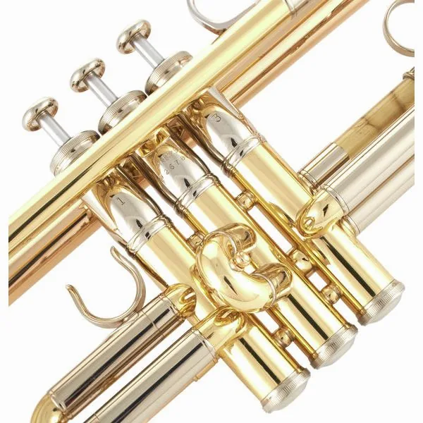 Yamaha YTR-8345G 04 Trumpet detail 5