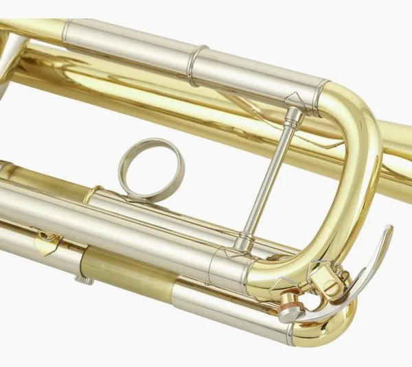 Yamaha YTR-8345R 04 Trumpet detail 4
